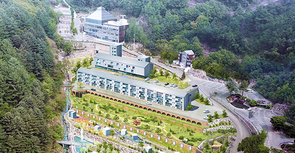 노인복지주택 ‘생명의빛홈타운’은 5년이라는 긴 공사기간을 거쳐 어느덧 마무리 되어 준공과 함께 첫 입주를 앞두고 있습니다.