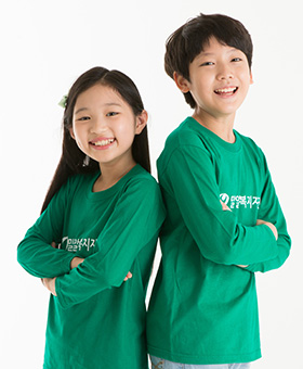 장애인과 비장애인이 함께 살아가는 세상을 위해 노력하고 있습니다.