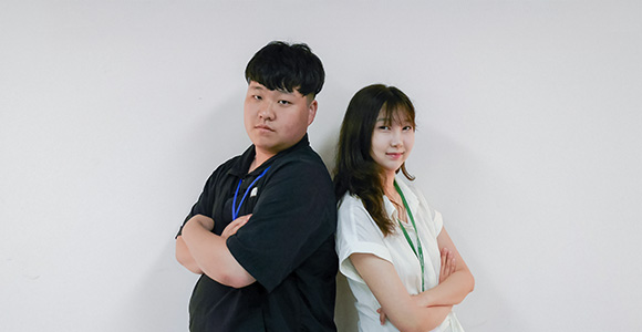 두 기자단의 자존심을 건 예측불가  기자력 승부! 여러분의 선택은?