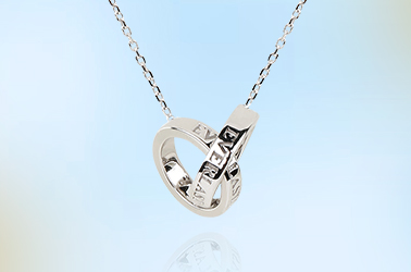 유앤미, 당신과 한 아이를 이어주는 목걸이