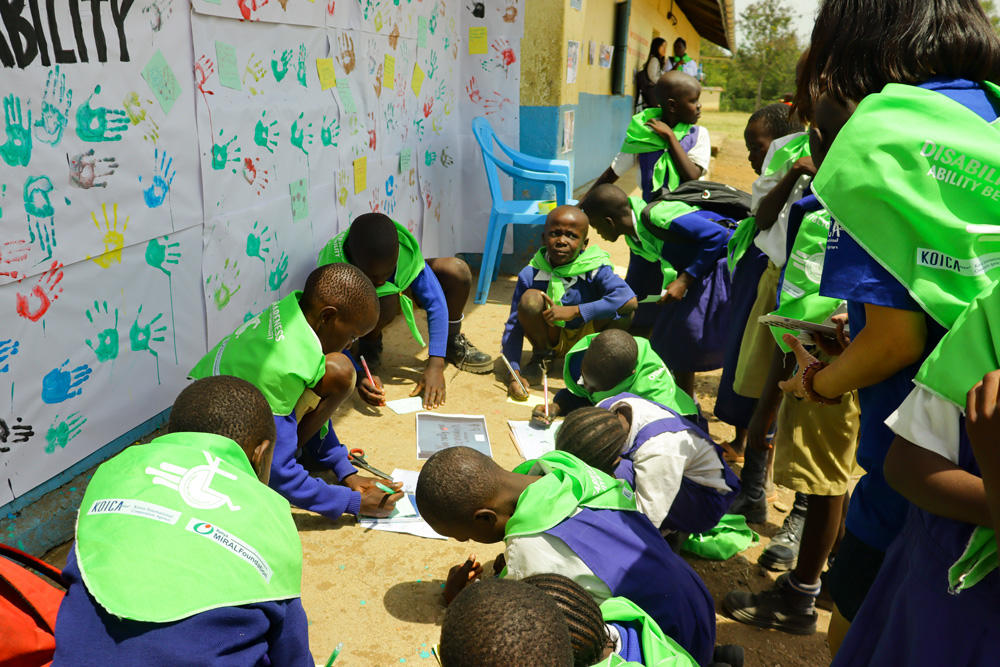 케냐_세계장애인의날_02.jpg