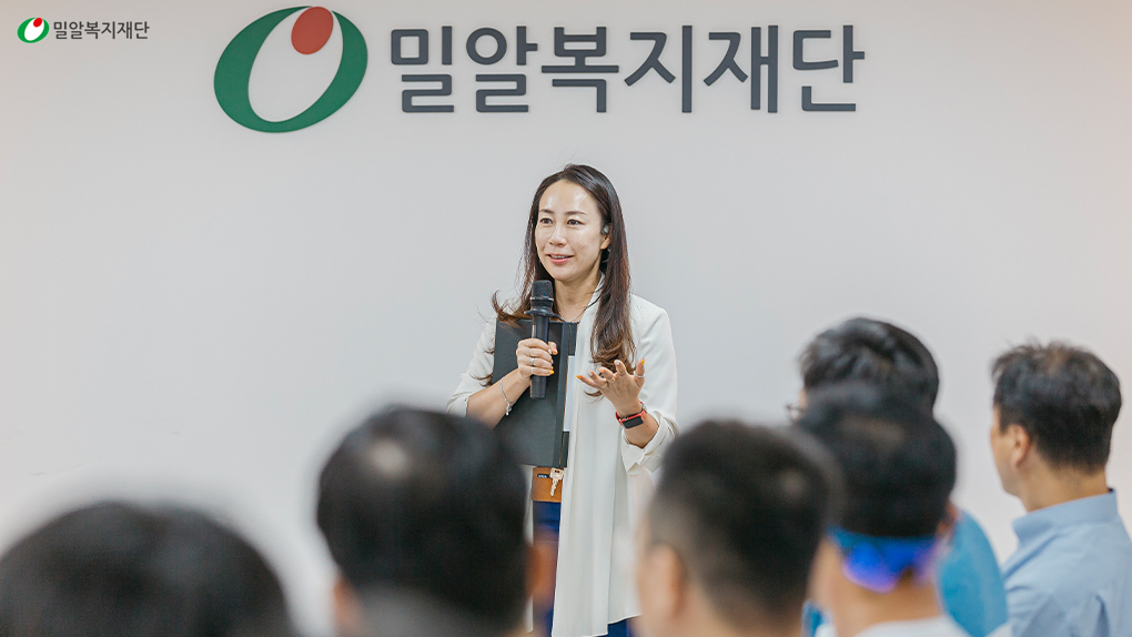 소감을 말하고 있는 최애라 라이더.jpg