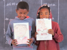 암빠나또바나 초등학교의 '즐거운 미술교실'