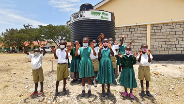 세계 물의 날 기념, 케냐 어린이들에게 깨끗한 물을 선물했어요!