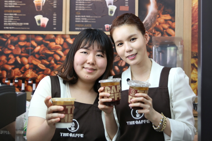 배우 박시은과 함께한 '희망카페'