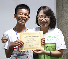 장애인 섬기는 장애인, ‘가려진 눈물들에게 사랑 전해요.’